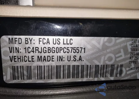 2023 Jeep Grand Cherokee Limited 4X2 z USA, uszkodzony, nr VIN 1C4RJGBG0PC575571